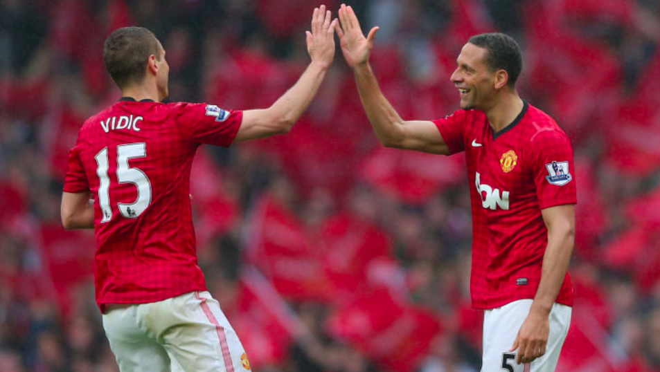 与坚守球迷 与坚守球迷